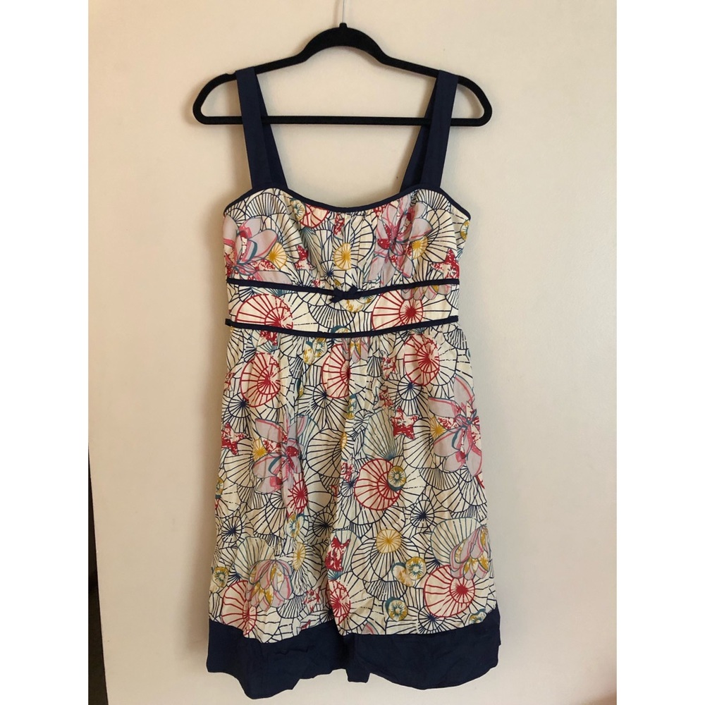 💮 Breezy colorful print dress